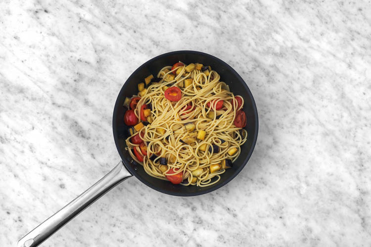 La pasta incontra il condimento