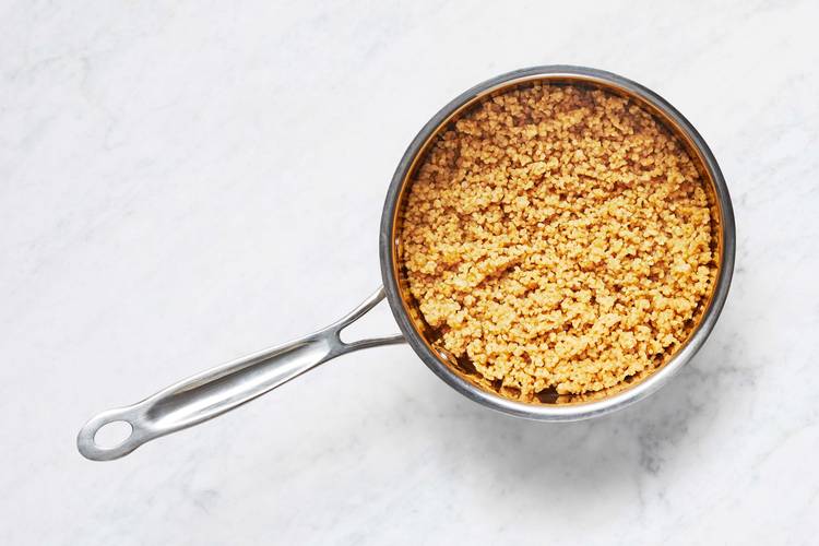 <p><strong id="docs-internal-guid-218e664d-7fff-1107-c21e-33520ba71438">Cook Bulgur</strong></p>