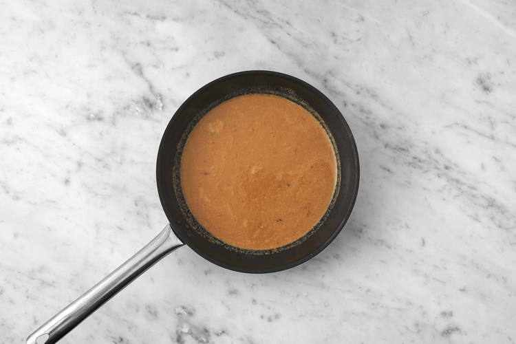 Prepara la salsa