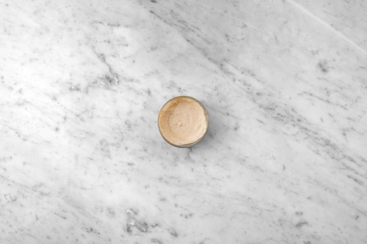 Lav harissa-yoghurtdressing