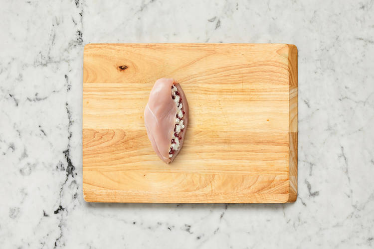 Farcir et saisir le poulet