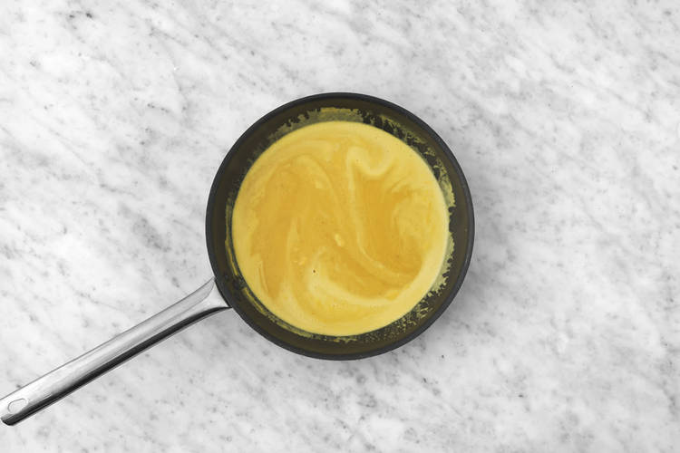 Make the curry sauce