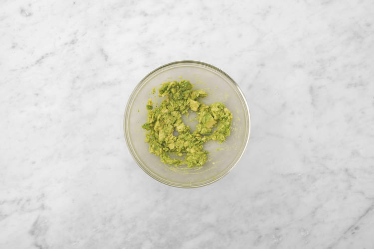 Make the guacamole