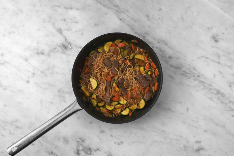 Cook the stir-fry