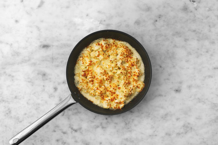 Make cheesey cauliflower