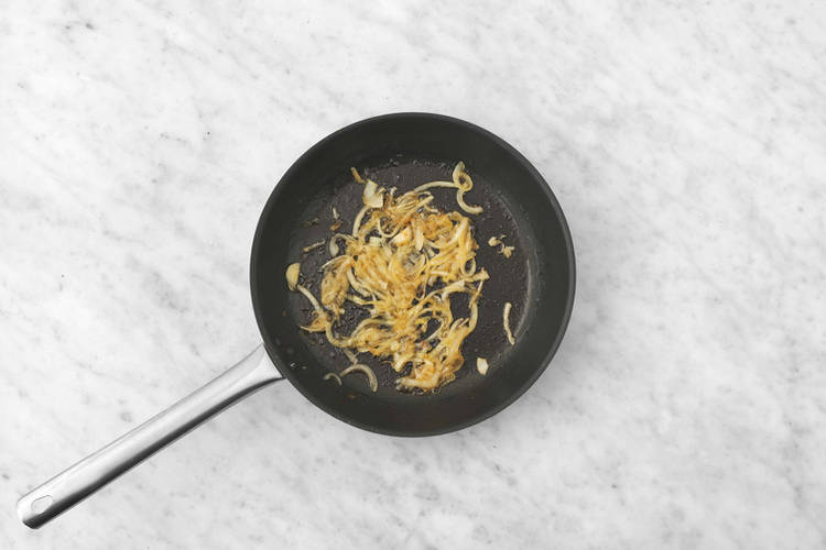 Carameliza la cebolla