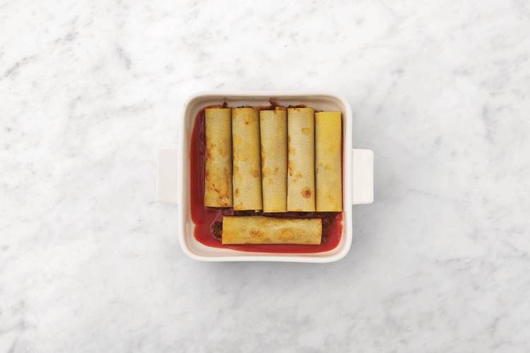 Assemble & bake the cannelloni