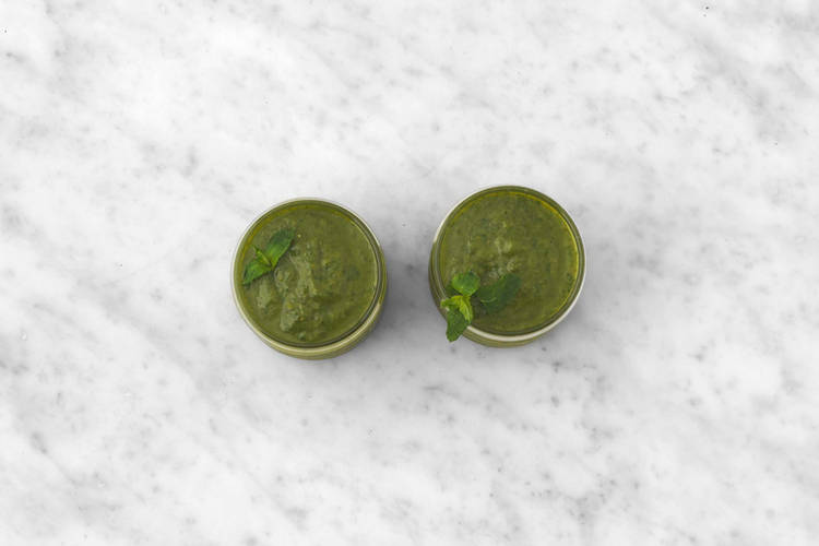 Triple groene smoothie met spinazie, avocado en munt