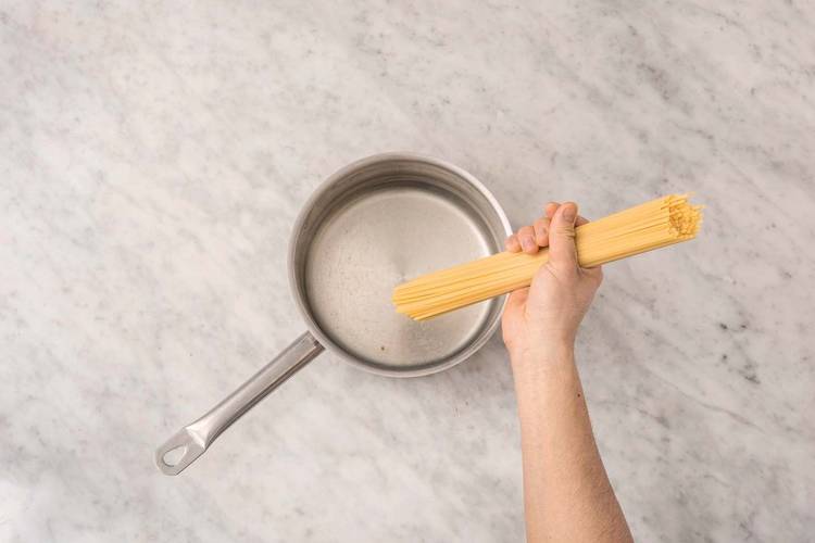 Cook the spaghetti