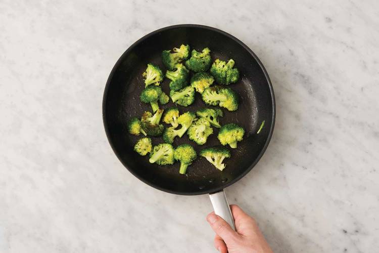 Cook the broccoli