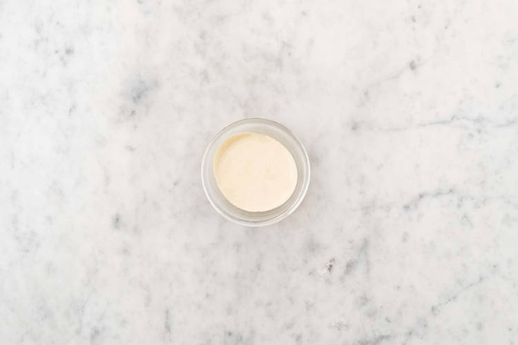 Assembler l’orzo et préparer la sauce