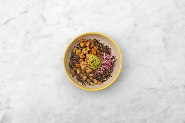 Dale color al tofu y emplata