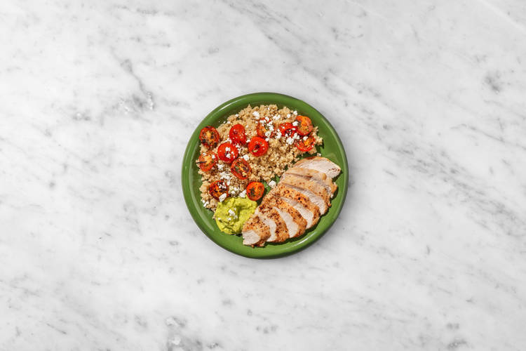 Cocina el pollo y emplata