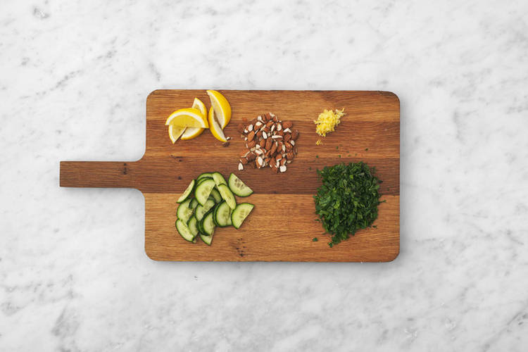 Prepare the toppings