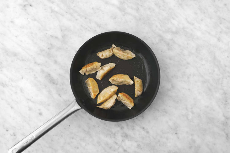 Stek gyoza