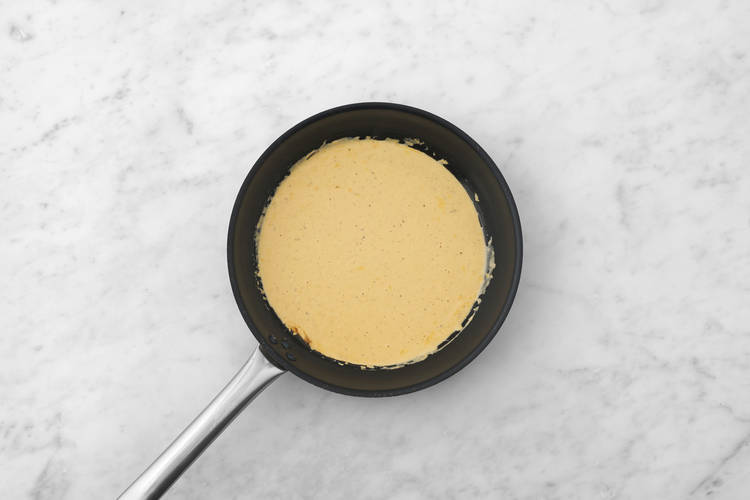 Make the pepper hollandaise