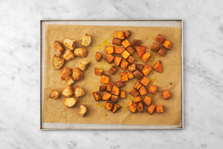 Make the Croutons
