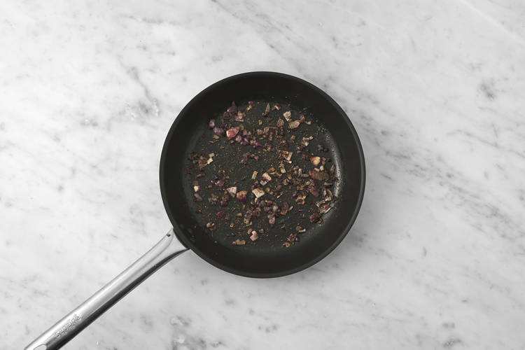 Caramelise the Onion 