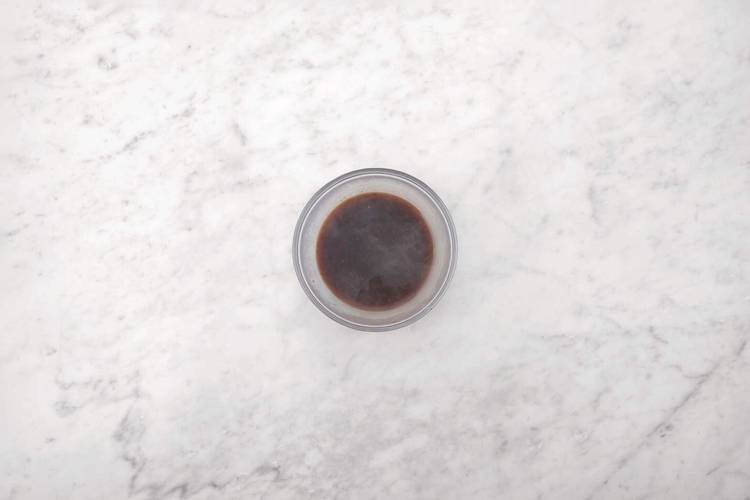 Make the red wine jus