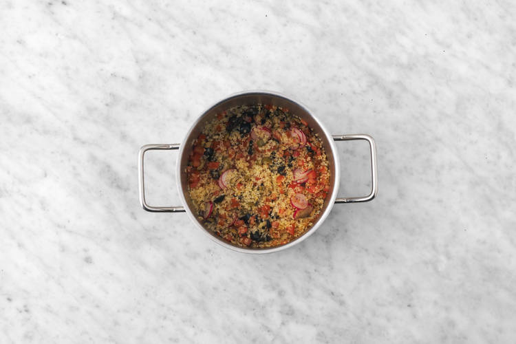 Assemble bulgur salad