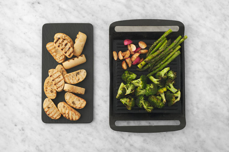 Grill the veggies & ciabatta 