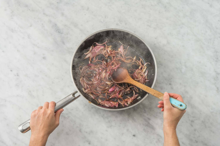 Karamelliser rødløk