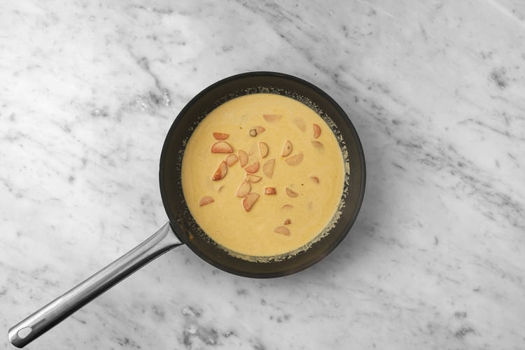 Start the Khao Soi