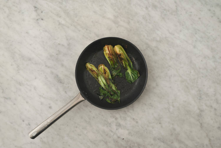 Pak choi in padella