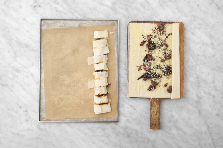 Assemble the filo-wrapped bites