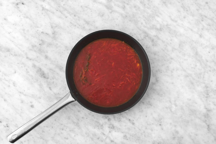 Cuocere il cacciucco