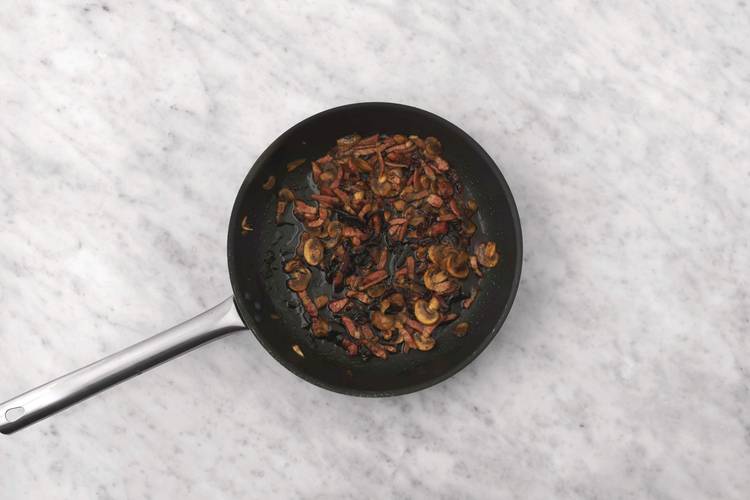 Cook the bacon & mushroom