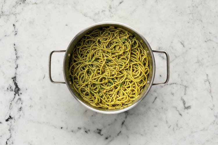Make Pesto Sauce