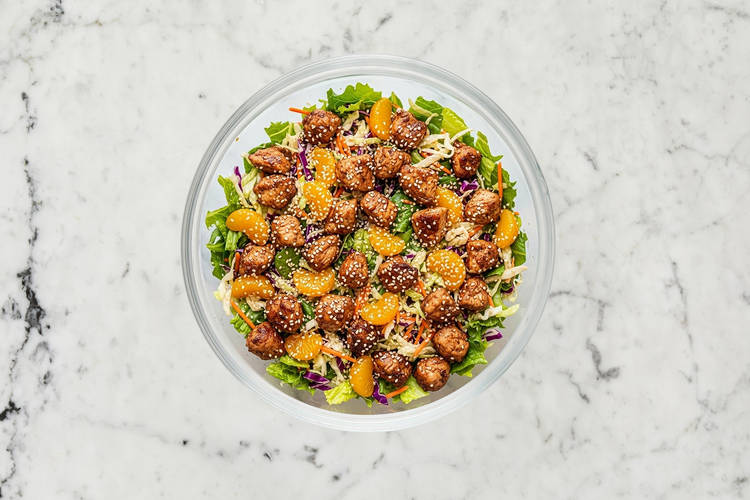 <p>Mix Dressing & Toss Salad</p>