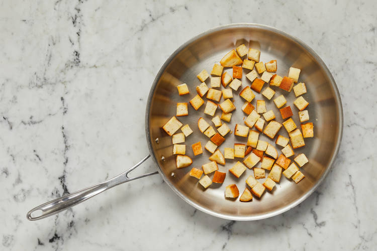 Toast Croutons