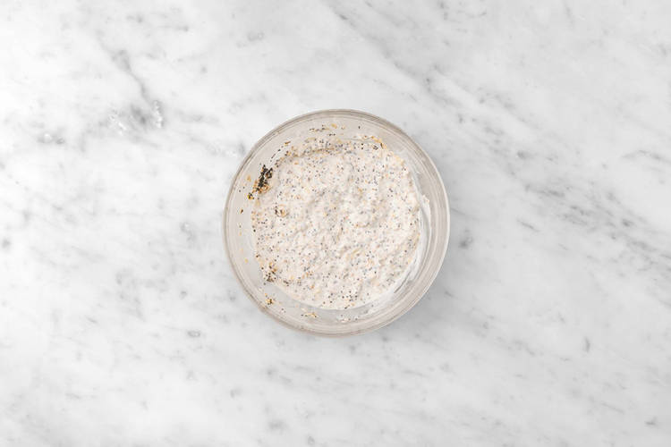 Gör overnight oats med ananas