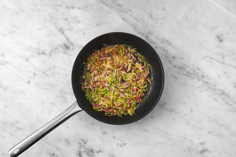 La poêle prend le relais