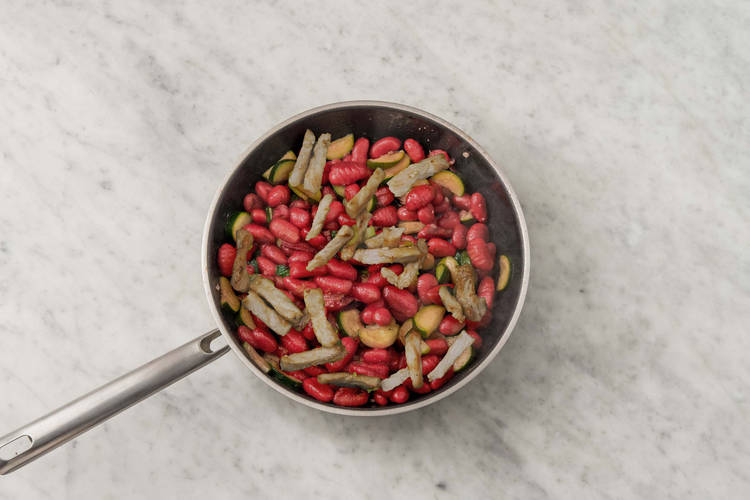 Gnocchipfanne vollenden