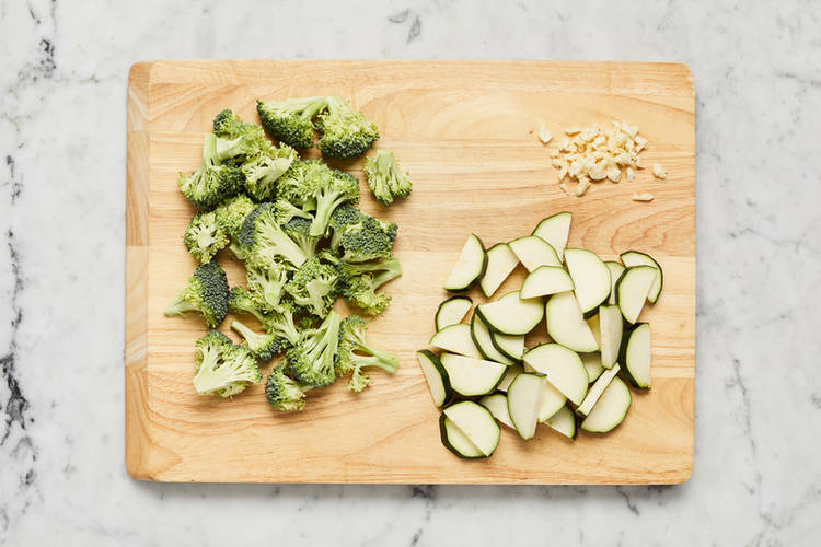 Préparer et mélanger la sauce