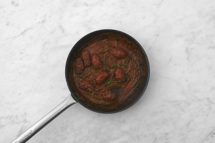Simmer your Harissa Sauce