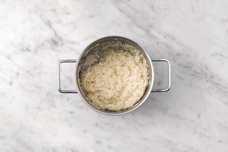 Cook the rice