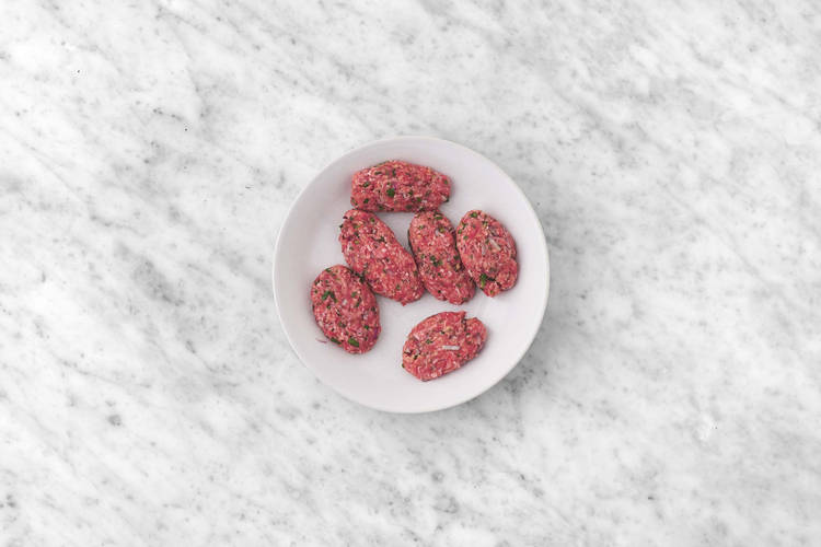 Boulettes en construction