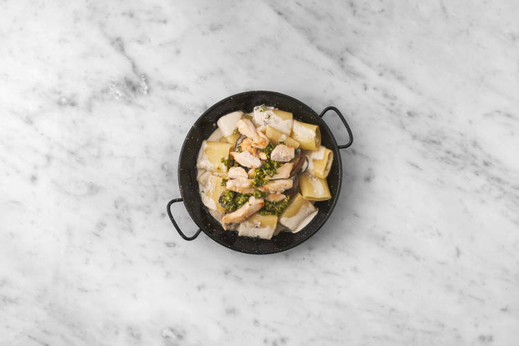 Hähnchen braten & Anrichten