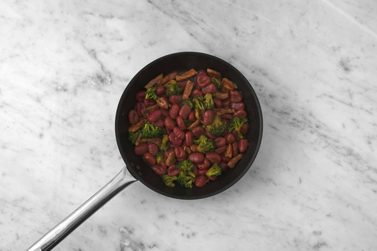 Gnocchipfanne vollenden