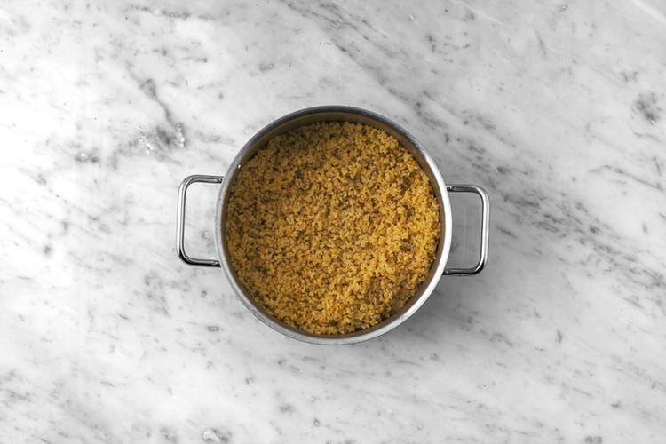 Cook bulgur