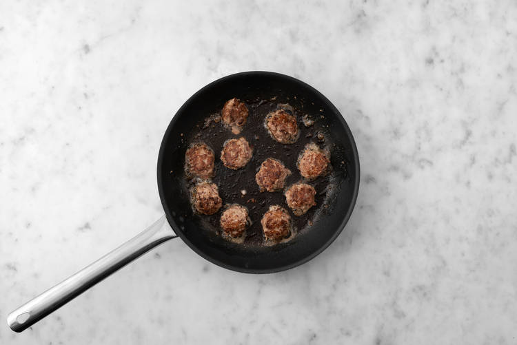 Stek köttbullar