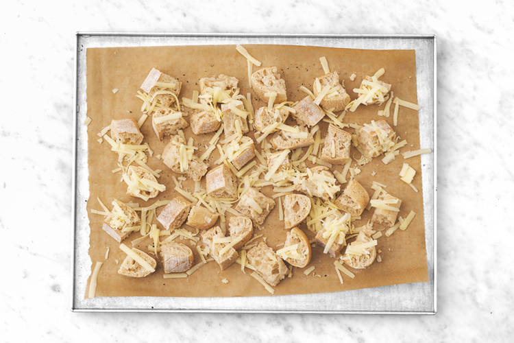 Make the cheesy croutons
