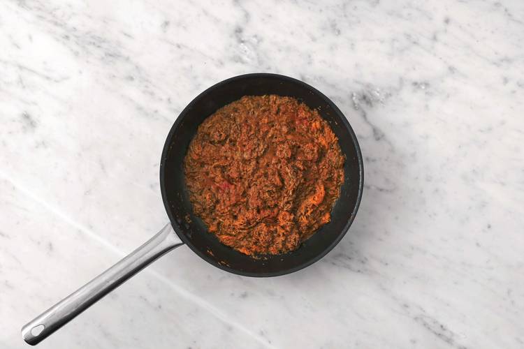 Cook the veggie mince filling