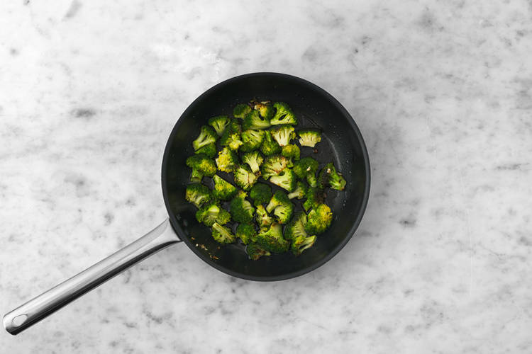 Cook the garlicky broccoli 
