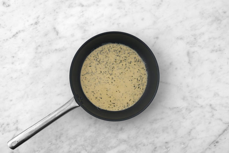 Cook the thyme sauce