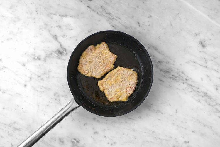 Schnitzel frittieren